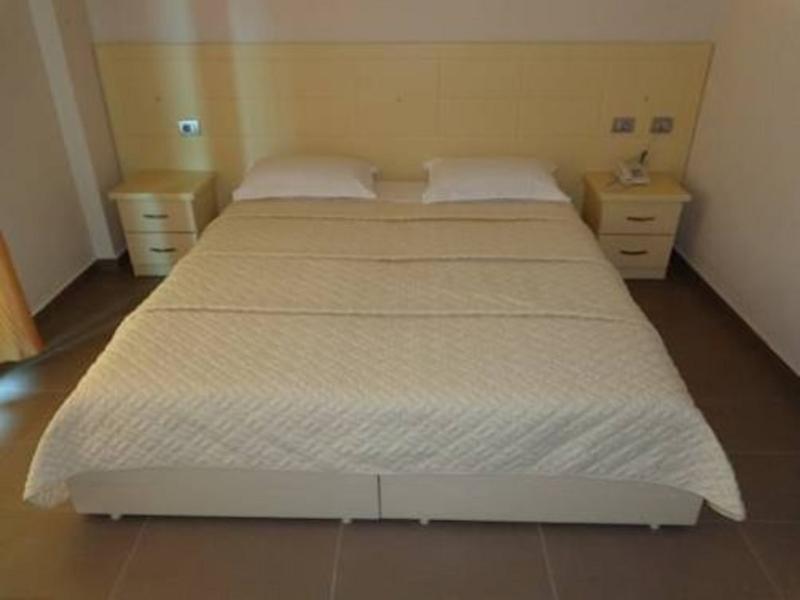 Hotel Piazza 3*